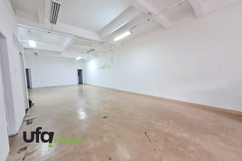 Ponto comercial em Perdizes com 154m²