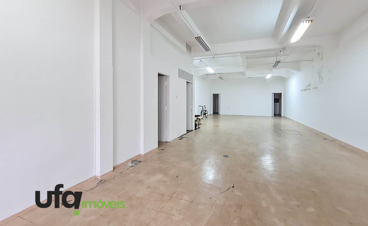 Ponto comercial em Perdizes com 154m²