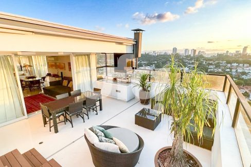 Cobertura Duplex à venda em Perdizes, com 3 quartos, 440m²