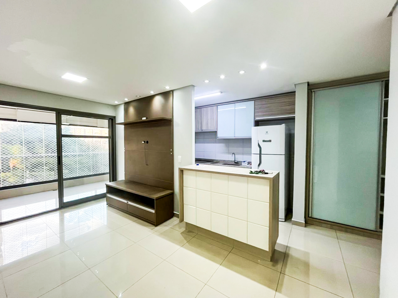 Apartamento 76m², Suíte, Varanda Gourmet e Lazer na Barra Funda