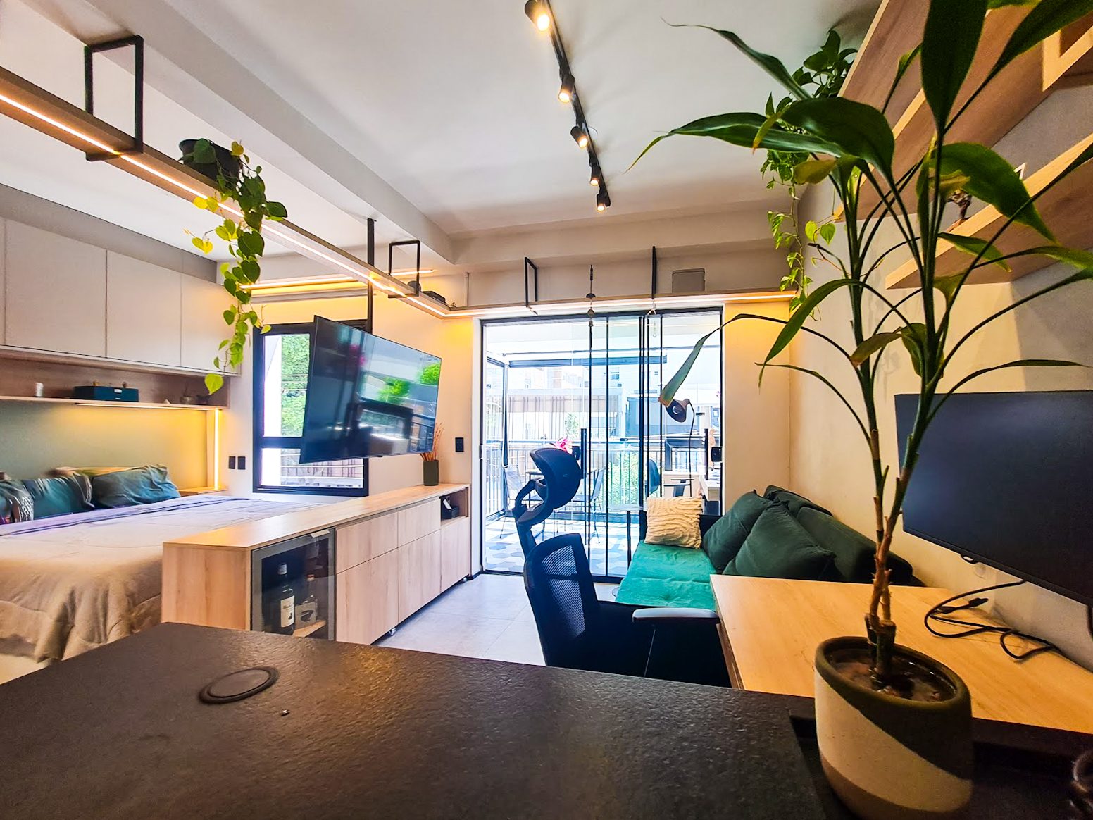 Apartamento mobiliado com varanda garden para locação em Perdizes